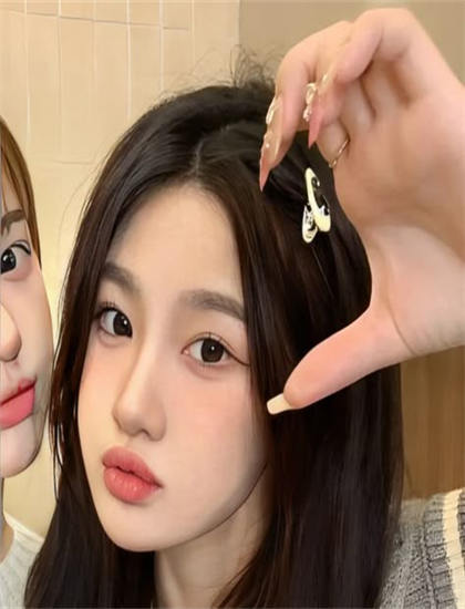 从艺术电影角度解读比尔伯尔：红石剧场现场秀：的技术创新与艺术成就 ——带你领略艺术电影的魅力